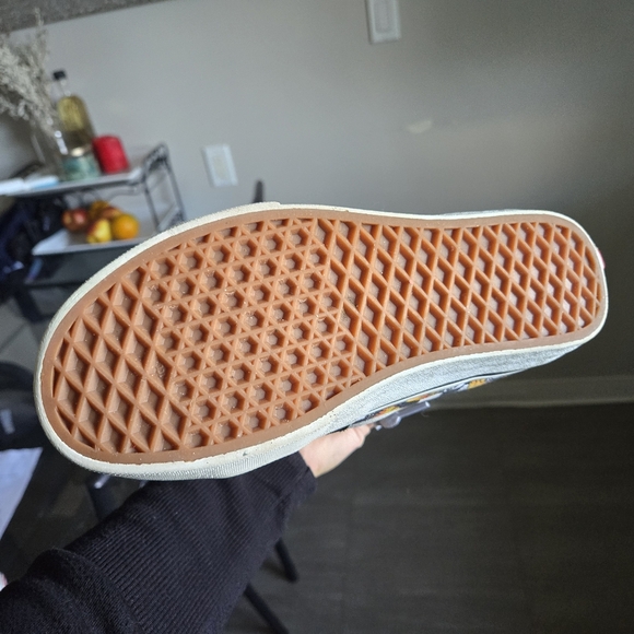 Vans- custom yellow butterfly - womans size 6.0- barley worn by my daughter - Picture 4 of 4
